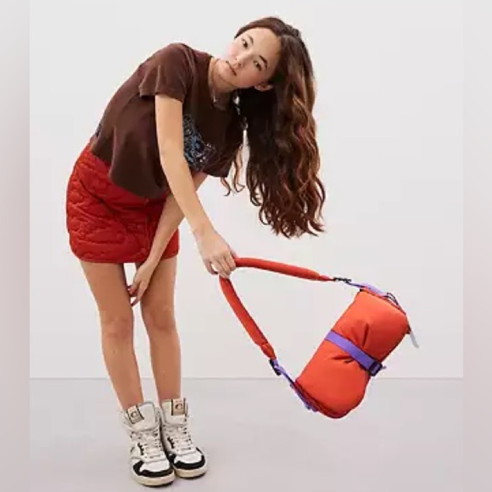 Coachtopia Loop Puffy Wavy Dinky Bag - Picture 8 of 9